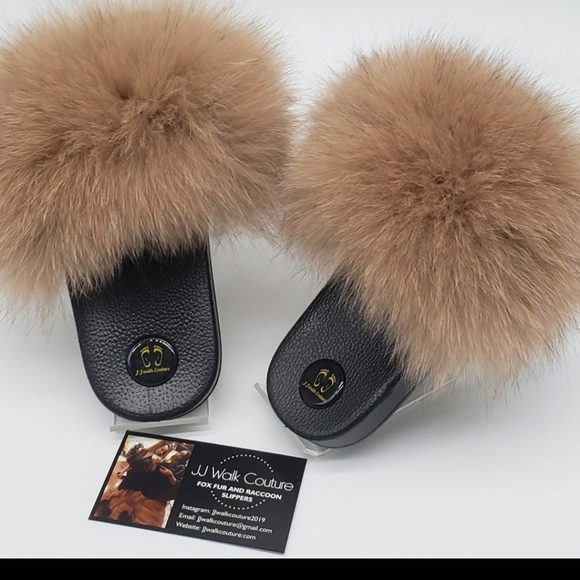 Mini Fur Slides Beige - Picture 2 of 4